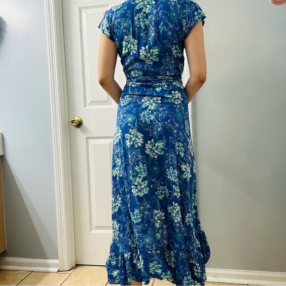 Walker & Wade Dress High Low Midi Floral Blue Wrap Vacation Summer Extra Small - Picture 3 of 8